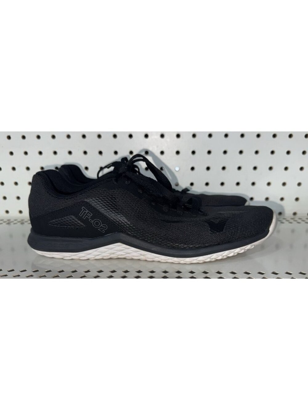 Mizuno TF-02 Mens Athletic Cross Training Shoes Size 8 Black Gray
